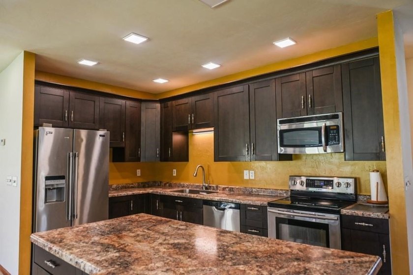 Seller super motivated. Stunning quality built excellent - photo 5