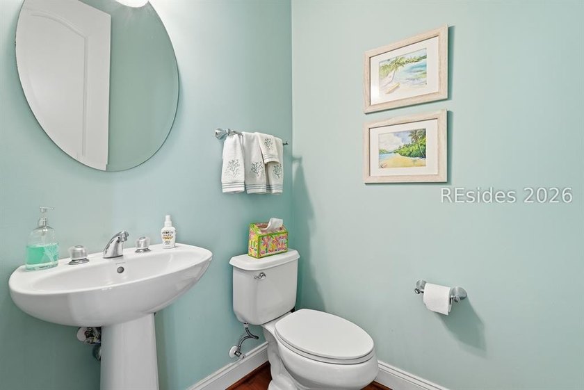 Welcome to 4 Southington Circle in the prestigious gated - photo 24