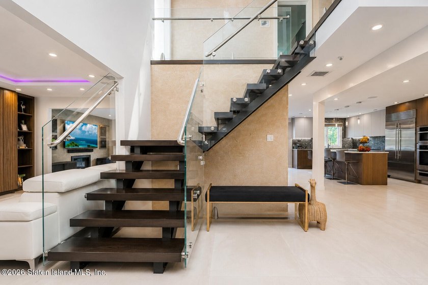 Welcome to 115 Lincoln Street! This extraordinary custom - photo 4
