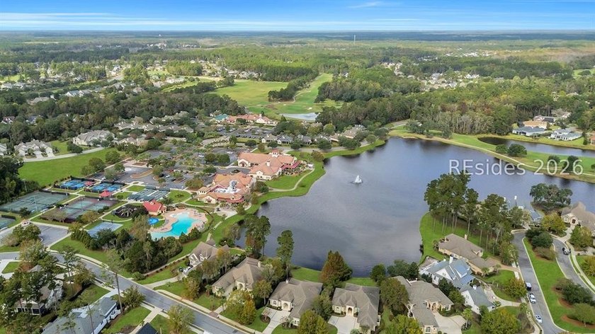 Welcome to 4 Southington Circle in the prestigious gated - photo 45