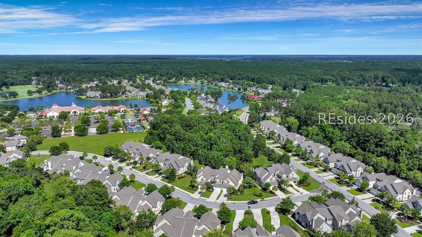 Welcome to 4 Southington Circle in the prestigious gated - photo 46