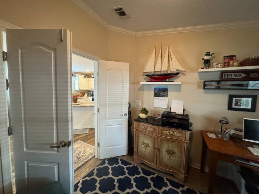 Welcome toWindmill Manor, conveniently located inBradentonjust - photo 14