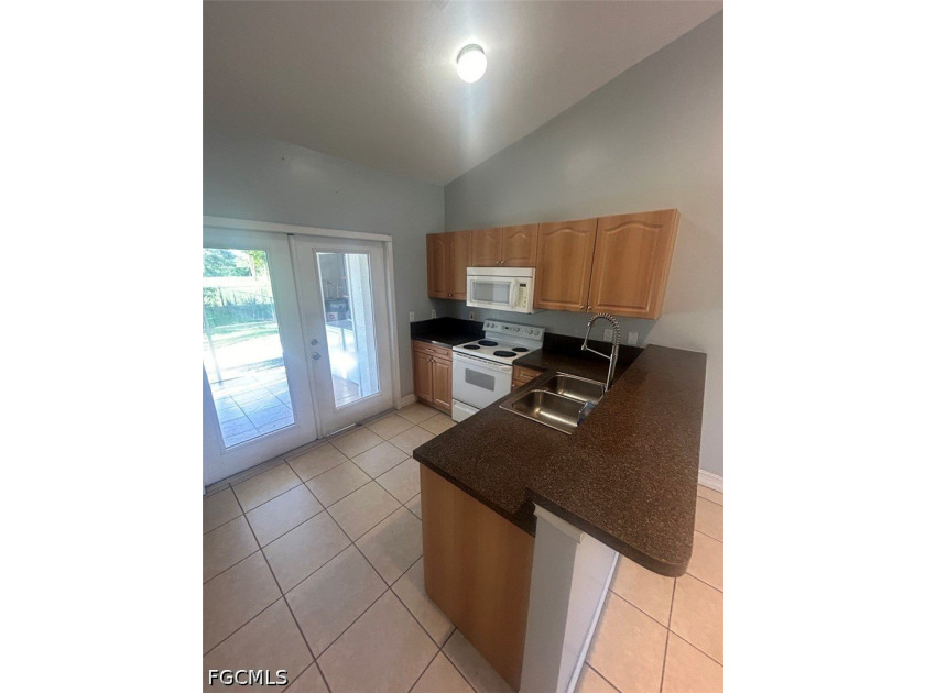 Welcome to an exceptional income-producing property in the heart - photo 18