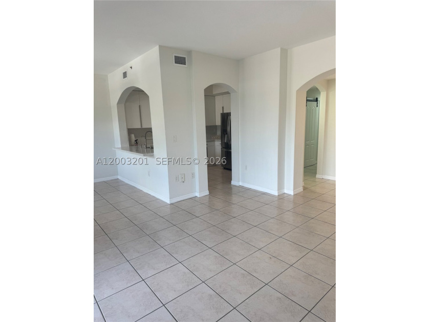 Step into this spacious 3-bedroom , 2 bath first-floor condo - photo 9