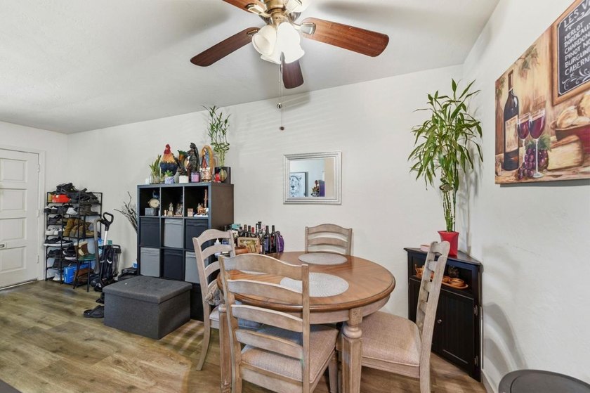 This property s a golden opportunity for investors or anyone - photo 34