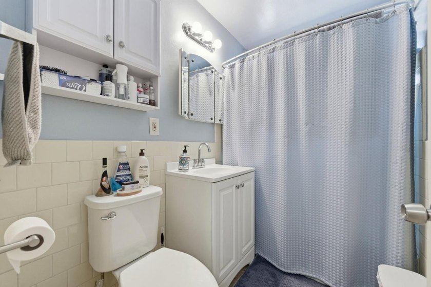 This property s a golden opportunity for investors or anyone - photo 36