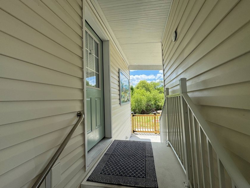 Welcome toWindmill Manor, conveniently located inBradentonjust - photo 36
