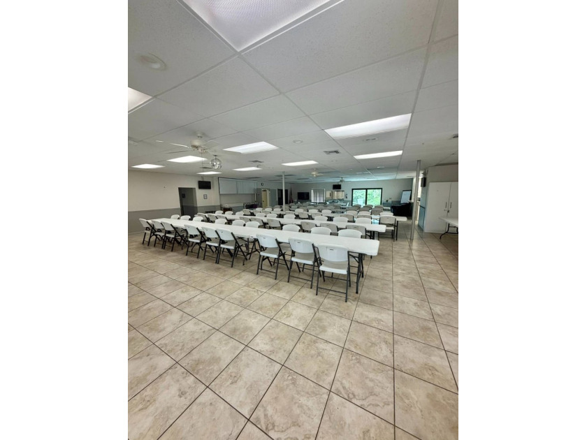 Welcome toWindmill Manor, conveniently located inBradentonjust - photo 48