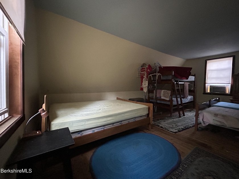 Have you been searching for an affordable retreat in the - photo 21