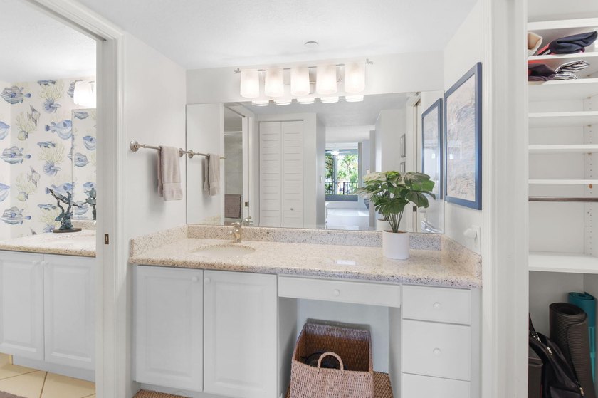 Luxury oceanfront living right at your fingertips. This stunning - photo 30