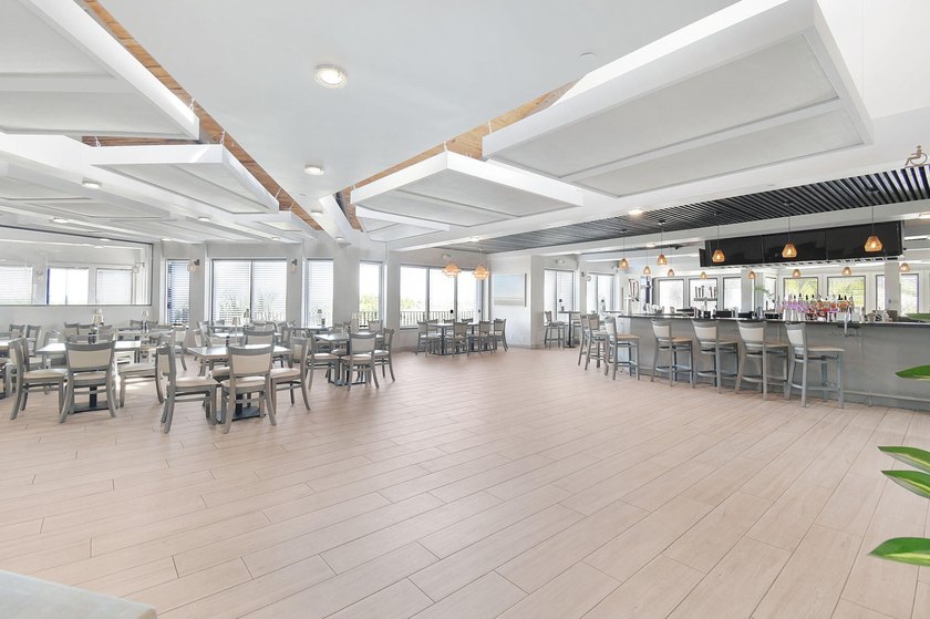 Luxury oceanfront living right at your fingertips. This stunning - photo 46