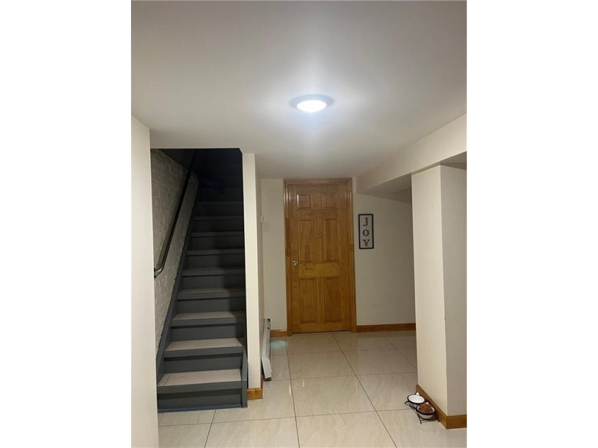 Great Opportunity in the Heart of Sunset Park! This fully - photo 11