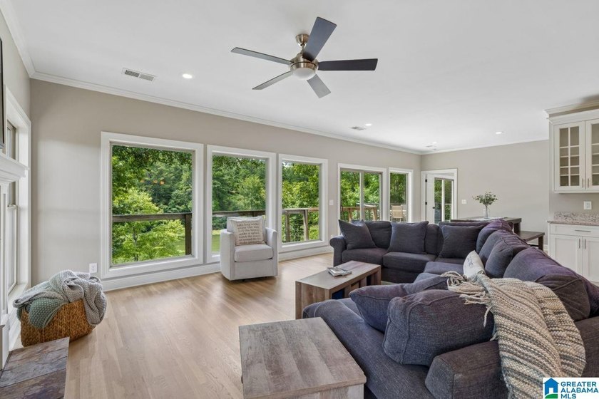 Welcome to 290 Paint Creek Overlook in the gated Waterford at - photo 19
