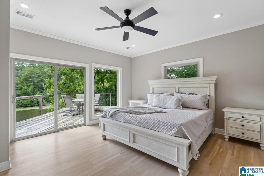 Welcome to 290 Paint Creek Overlook in the gated Waterford at - photo 27