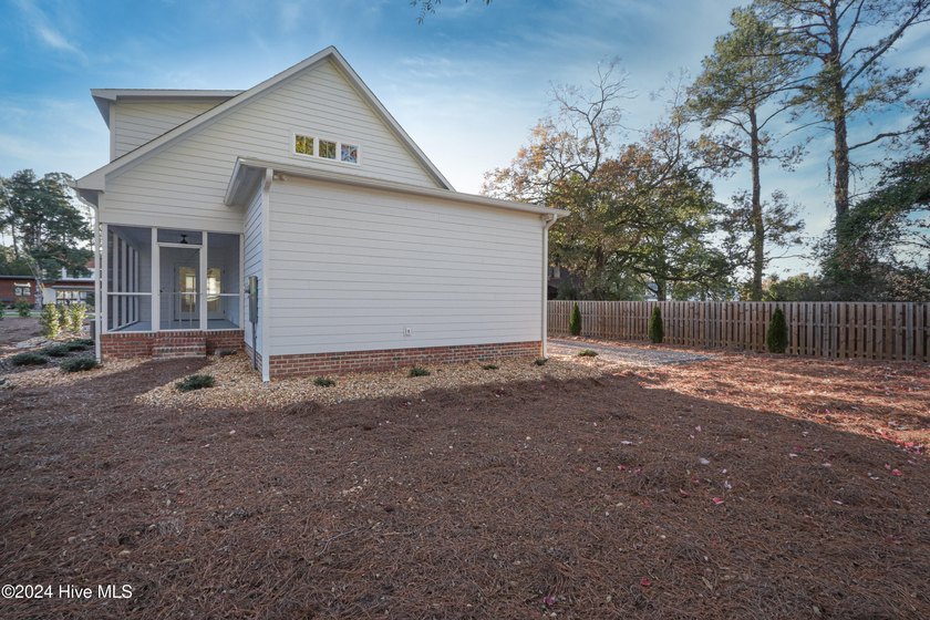 Pinehurst ''New Construction'' in OLD TOWN. WALK TO PINEHURST - photo 40