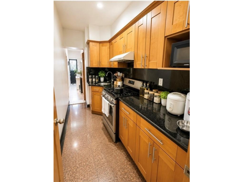 Dyker Heights - Two-Family Brick Home for Sale Prime Dyker - photo 4