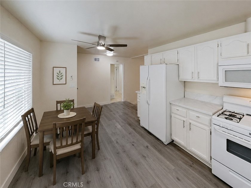 Great opportunity to own a newly remodeled Santa Ana home priced - photo 7