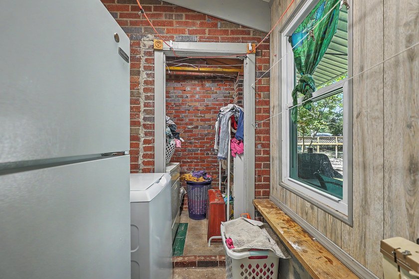 This quaint brick ranch is the perfect starter home or first - photo 24