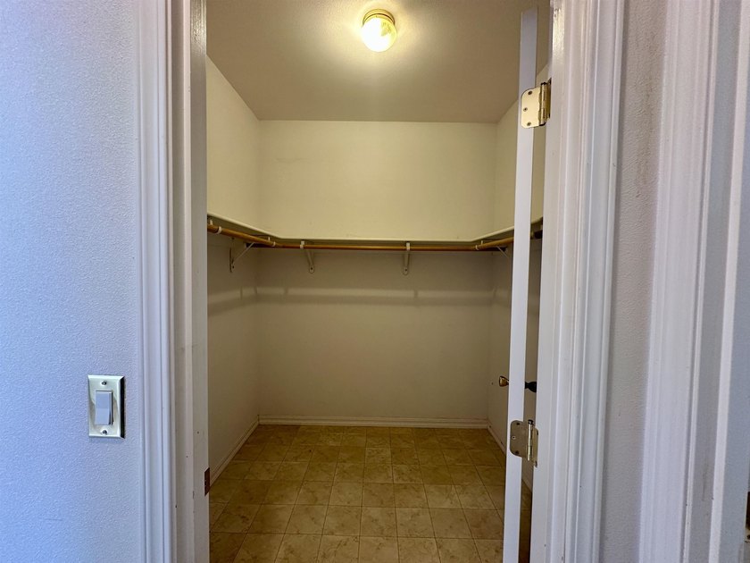 Welcome to 1860 Alexandria Way, a spacious 2,916-square-foot - photo 30