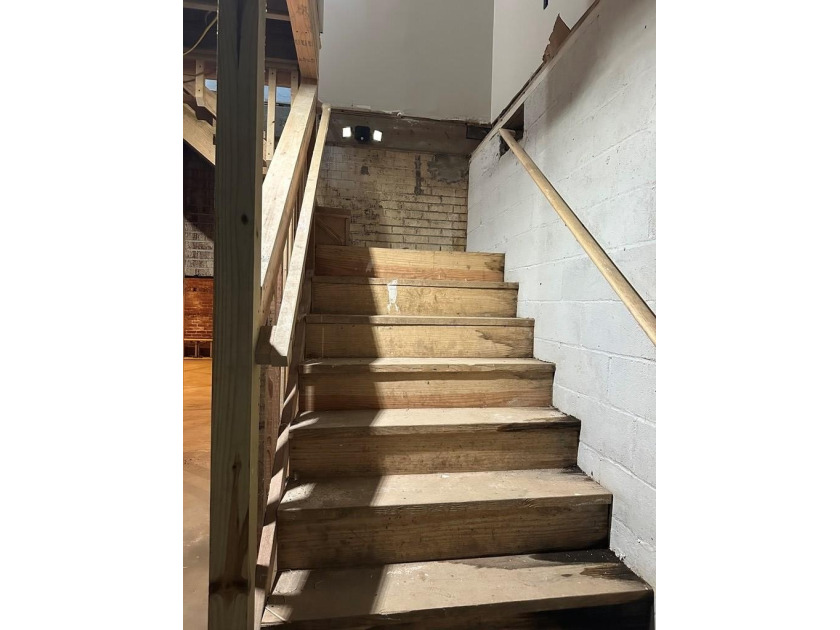 Prime Riverside Property with Endless Potential - Commercial or - photo 38