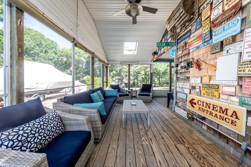 Looking for a beach house or one that feels like it! This home - photo 9