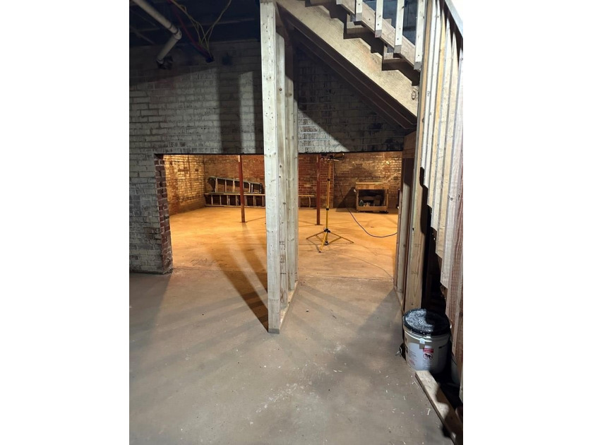 Prime Riverside Property with Endless Potential - Commercial or - photo 39