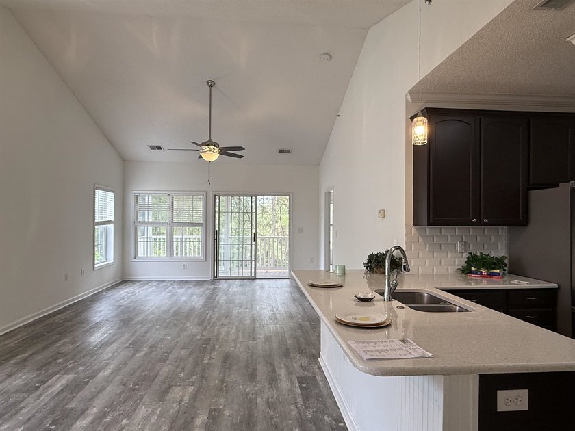 Welcome to Marcliffe at Blackmoor! This updated 3BR/2BA - photo 7