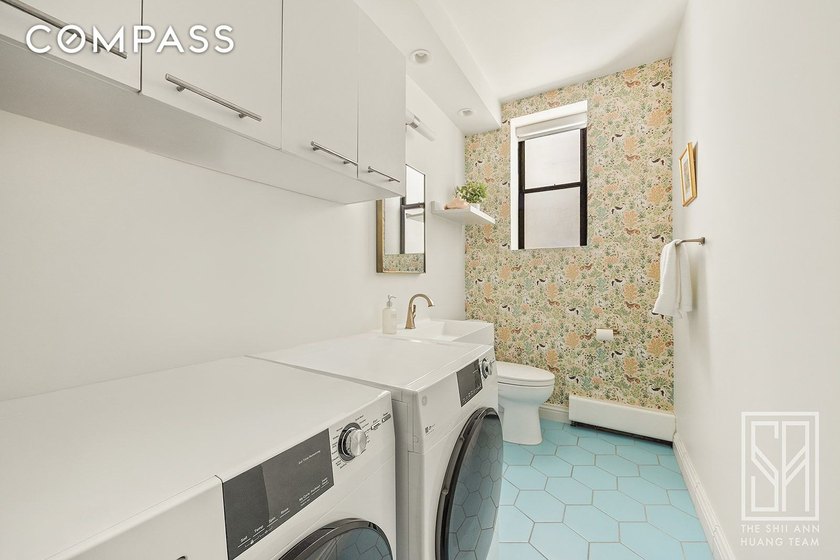 Dreaming of the grand proportions of a townhouse, but at the - photo 8