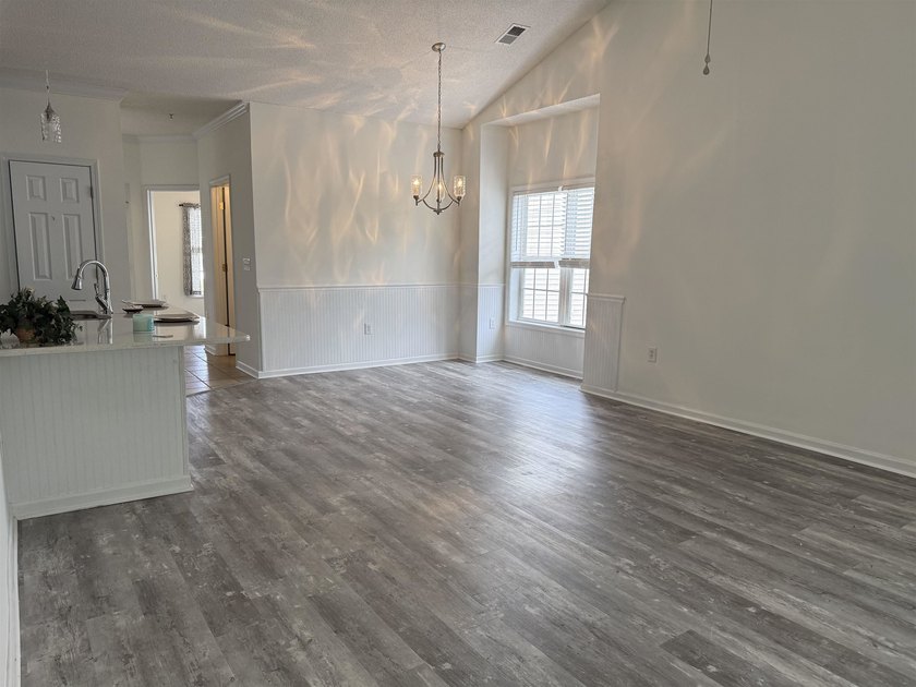 Welcome to Marcliffe at Blackmoor! This updated 3BR/2BA - photo 9