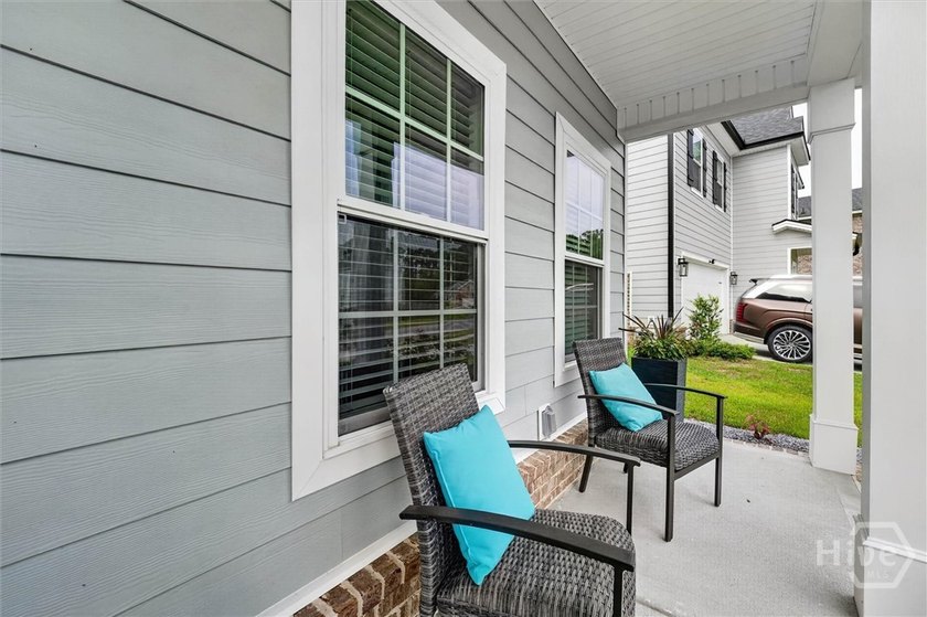 Welcome to this beautifully appointed 4-bedroom, 3 and a half - photo 12