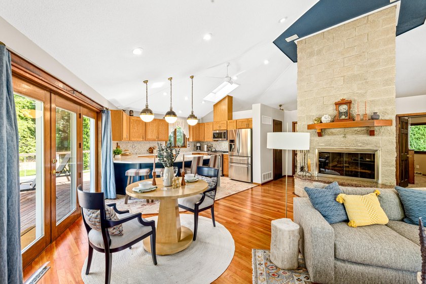 Welcome Home to your private golf course in this small community - photo 12