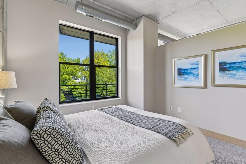 Welcome to the Village Lofts at St. Anthony Falls in one of the - photo 15