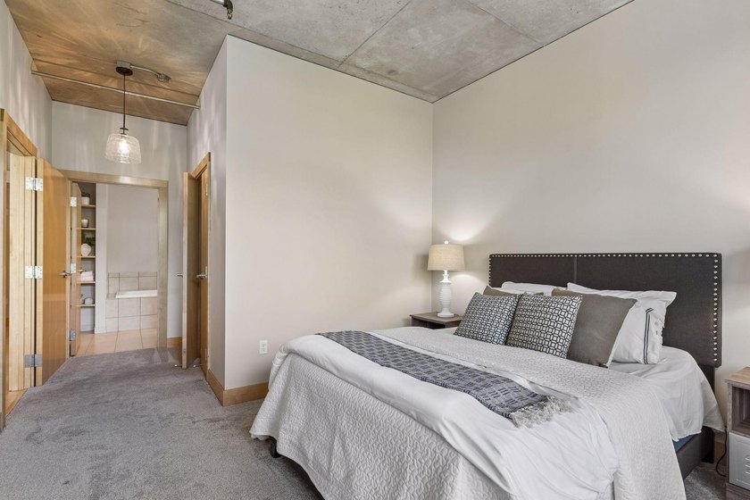 Welcome to the Village Lofts at St. Anthony Falls in one of the - photo 16