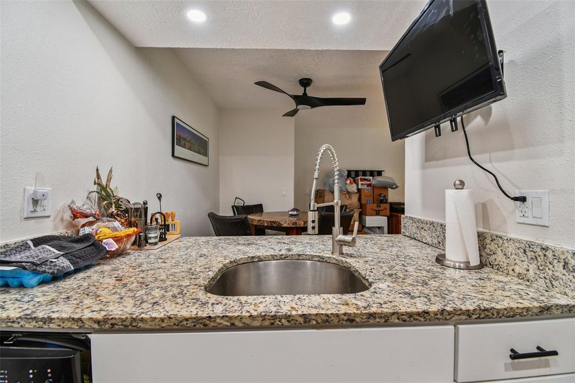 BACK ON THE MARKET!!!!BUYERS FINANCING FELL THROUGH!! YOUR GAIN - photo 17