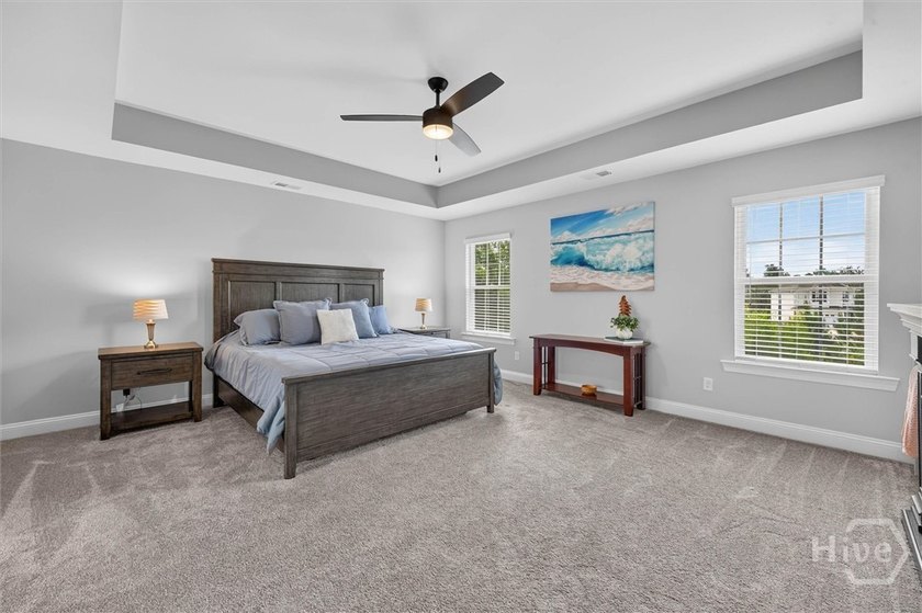 Welcome to this beautifully appointed 4-bedroom, 3 and a half - photo 26