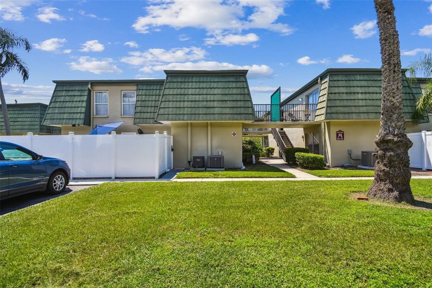 BACK ON THE MARKET!!!!BUYERS FINANCING FELL THROUGH!! YOUR GAIN - photo 34