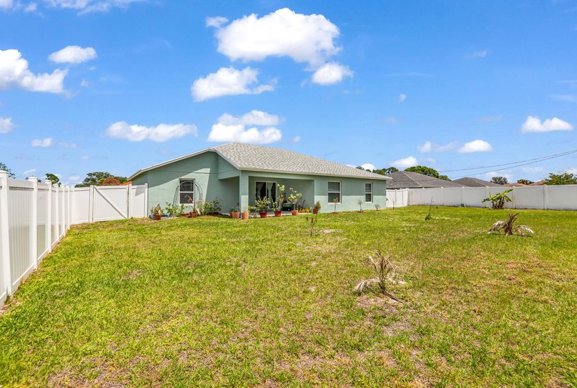 Welcome to this beautifully built 2023 CBS home offering modern - photo 38