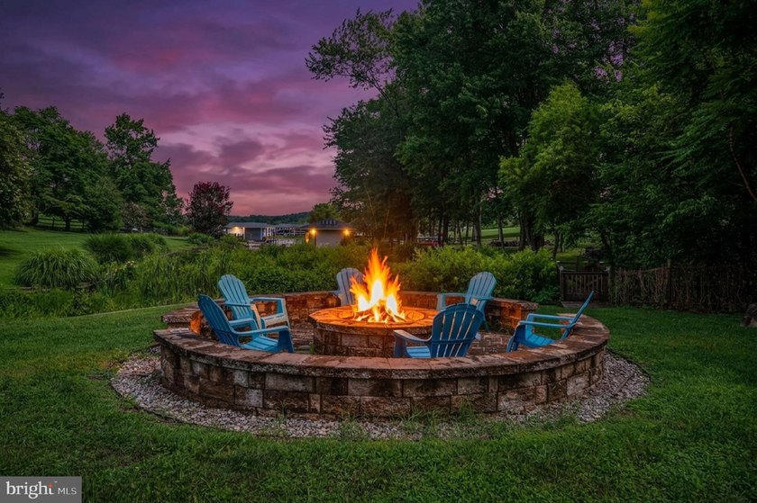 A Rare Lake Anna Legacy Property - 5.2 Acres, 600 Feet of - photo 50
