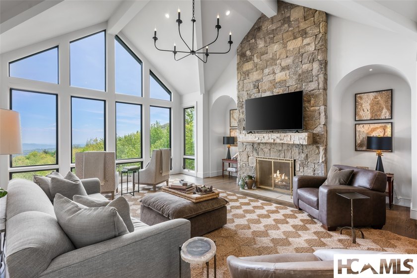 Perched within a quiet cul-de-sac in Lake Toxaway Estates, this - photo 6
