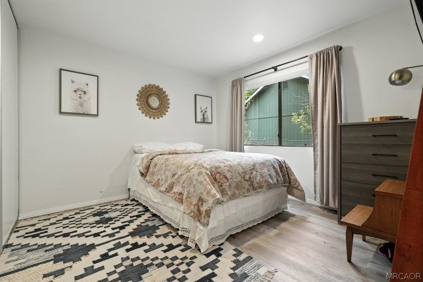 This Chalet-style Moonridge retreat is in the center of all that - photo 22