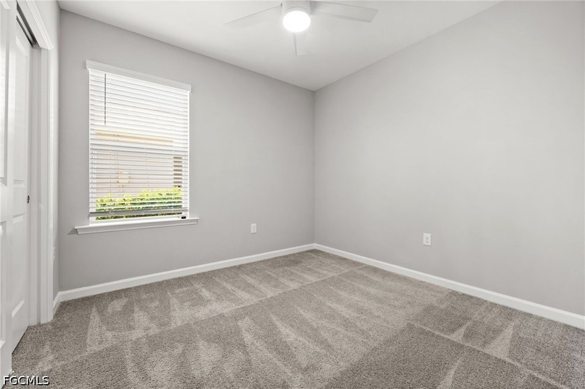 Welcome to this beautifully designed Daylen model by Pulte Homes - photo 24