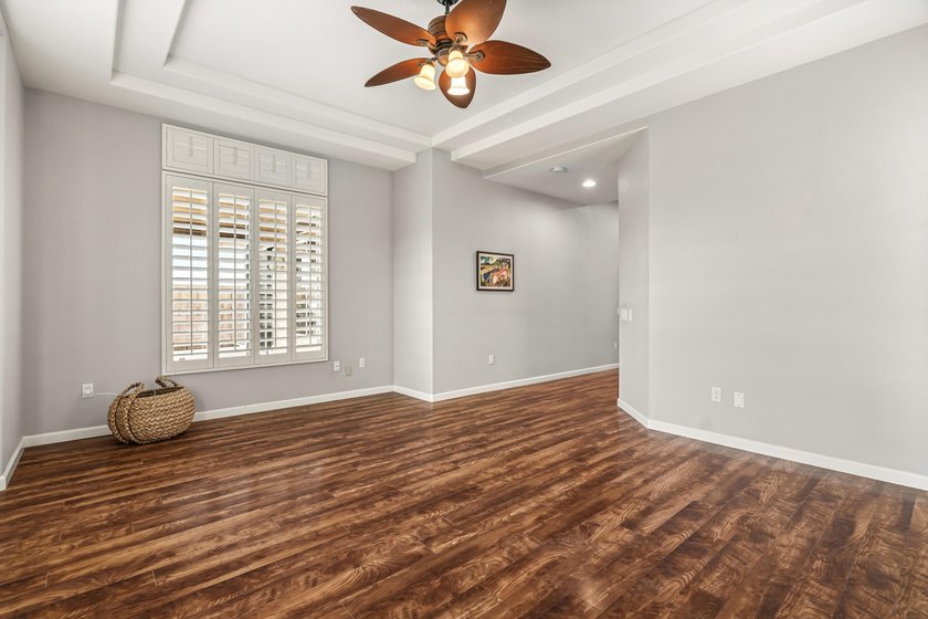 Beautiful Open 2 bedroom, 2 bath home that also has a 3rd - photo 25