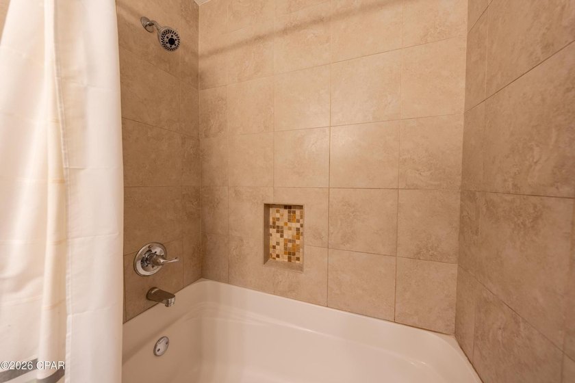 Pinnacle Port 1 Bed 2 bath plus bunks sleeps 6 comfortably. This - photo 34