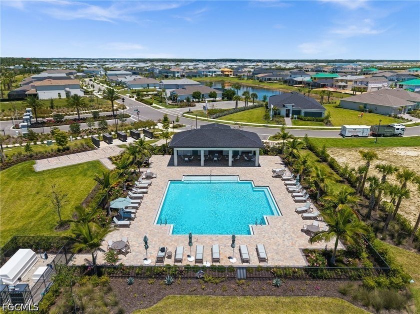 Welcome to this beautifully designed Daylen model by Pulte Homes - photo 38