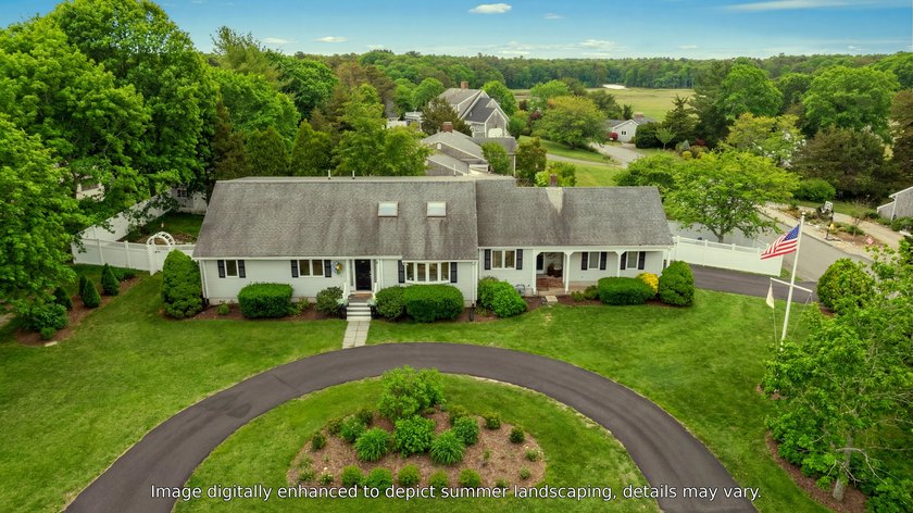 7 Oxford offers prime location within close proximity to the - photo 2