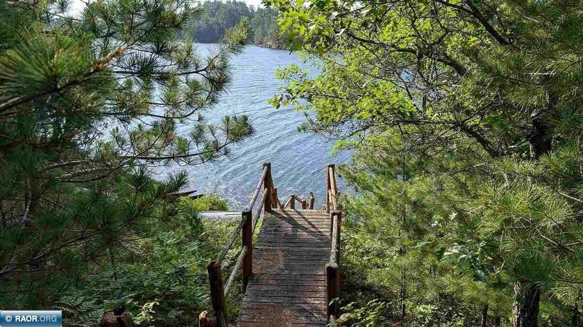 Rare opportunity to own 45 acres of mostly high-ground, classic - photo 11