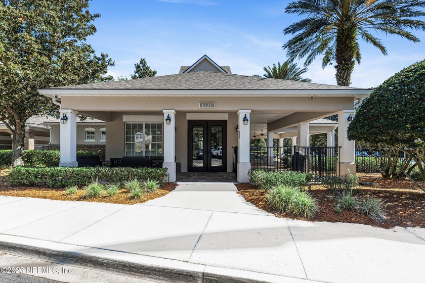 Welcome to Twinleaf. This home has it all! 3/2 home, 1857 square - photo 24