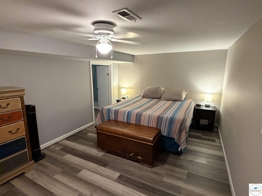 **Beautifully Updated Ranch Home in Warsaw, Missouri - Move-In - photo 9