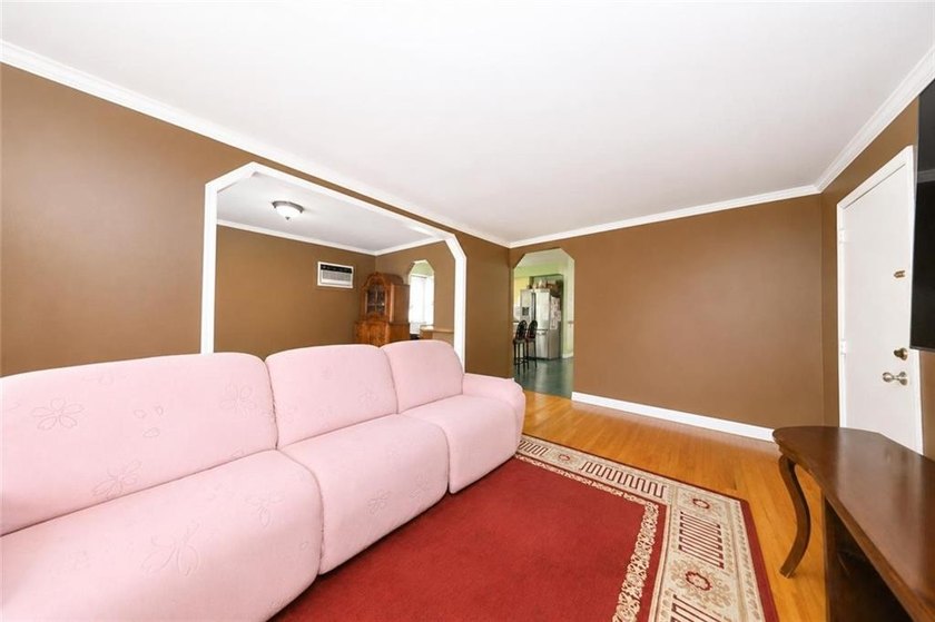 Welcome to this exceptional fully detached 2-family home - photo 9