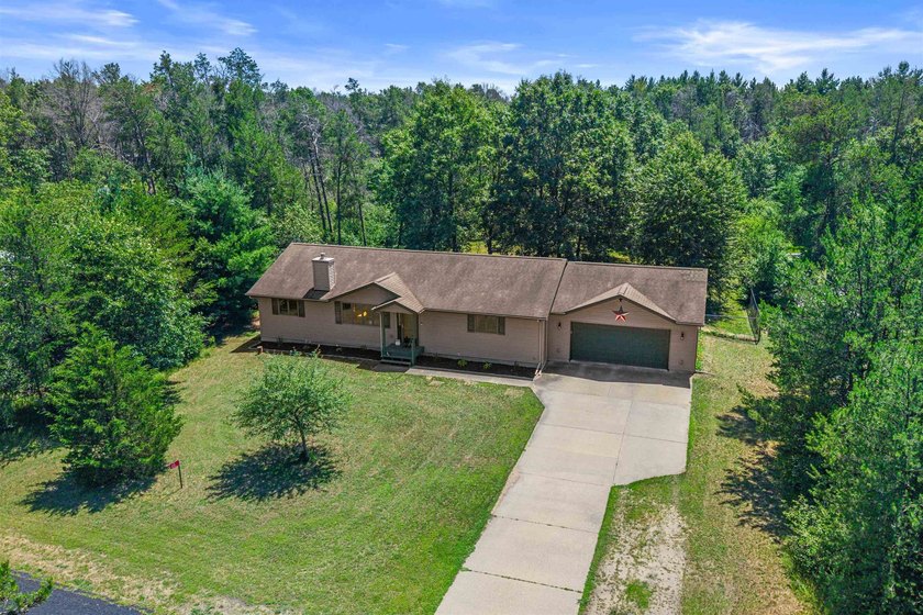 Whether you're searching for a year-round home or the perfect - photo 2